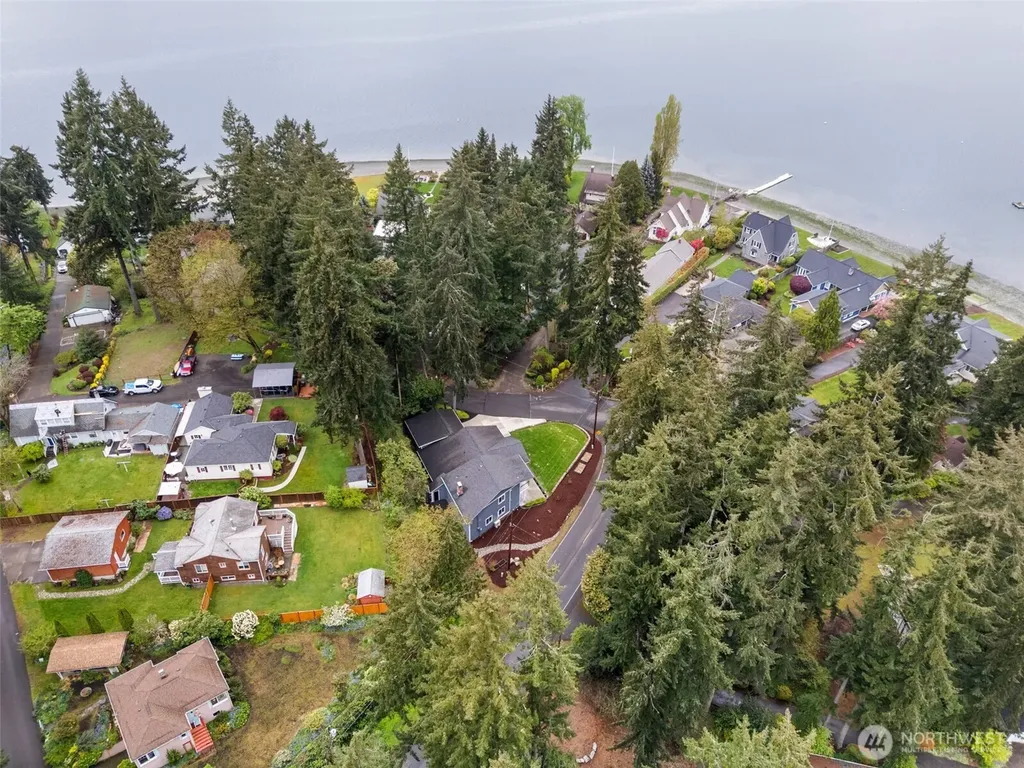 3021 Marine Drive Bremerton WA 98312