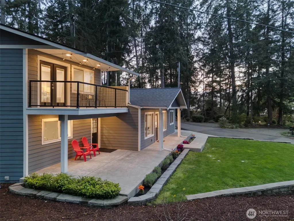 3021 Marine Drive Bremerton WA 98312