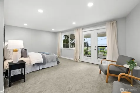 3021 Marine Drive Bremerton WA 98312