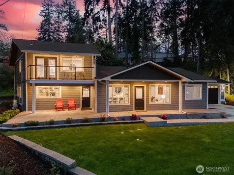 3021 Marine Drive Bremerton WA 98312