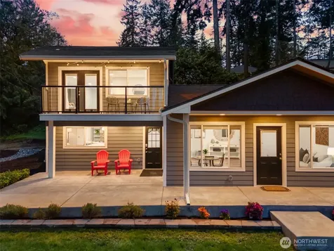 3021 Marine Drive Bremerton WA 98312