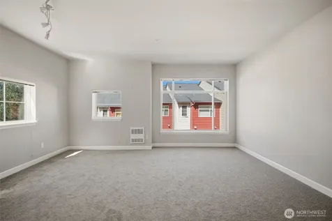 7422 Newcastle Golf Club Road Newcastle WA 98059