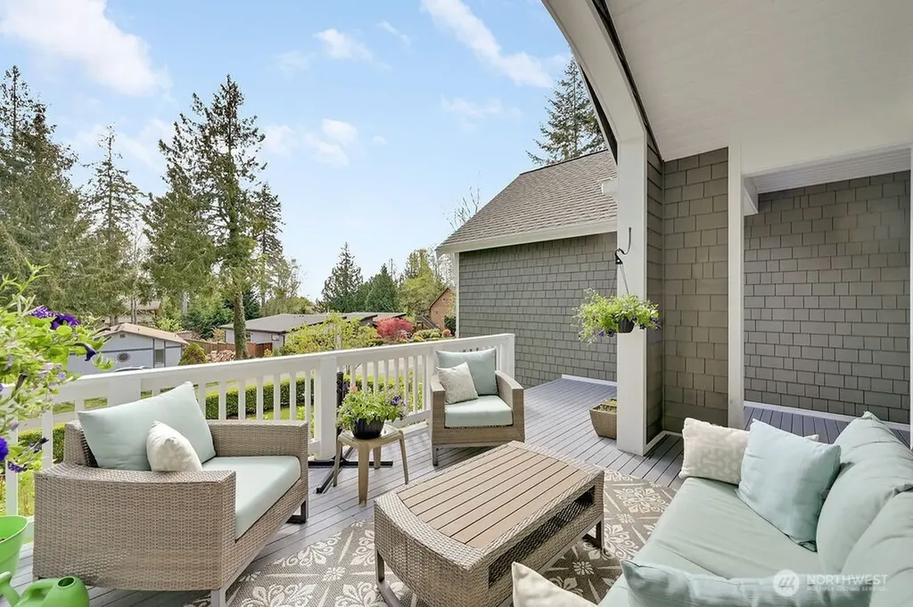 50 Rainier Lane Port Ludlow WA 98365