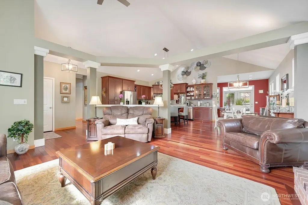50 Rainier Lane Port Ludlow WA 98365