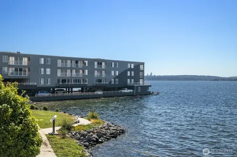 733 Lake Street S Kirkland WA 98033