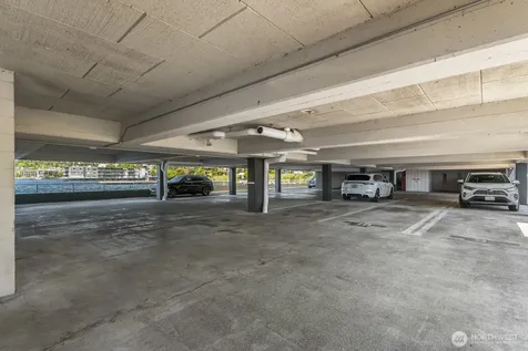 733 Lake Street S Kirkland WA 98033