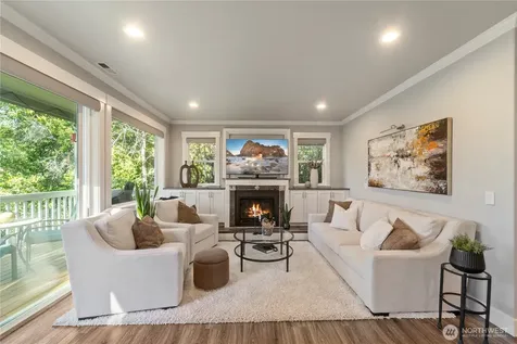 1225 Adams Street Steilacoom WA 98388
