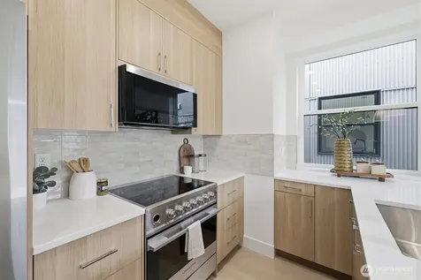 2012 Fairview Avenue E Seattle WA 98102