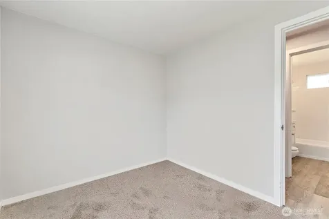 30657 1st Place SW Federal Way WA 98023