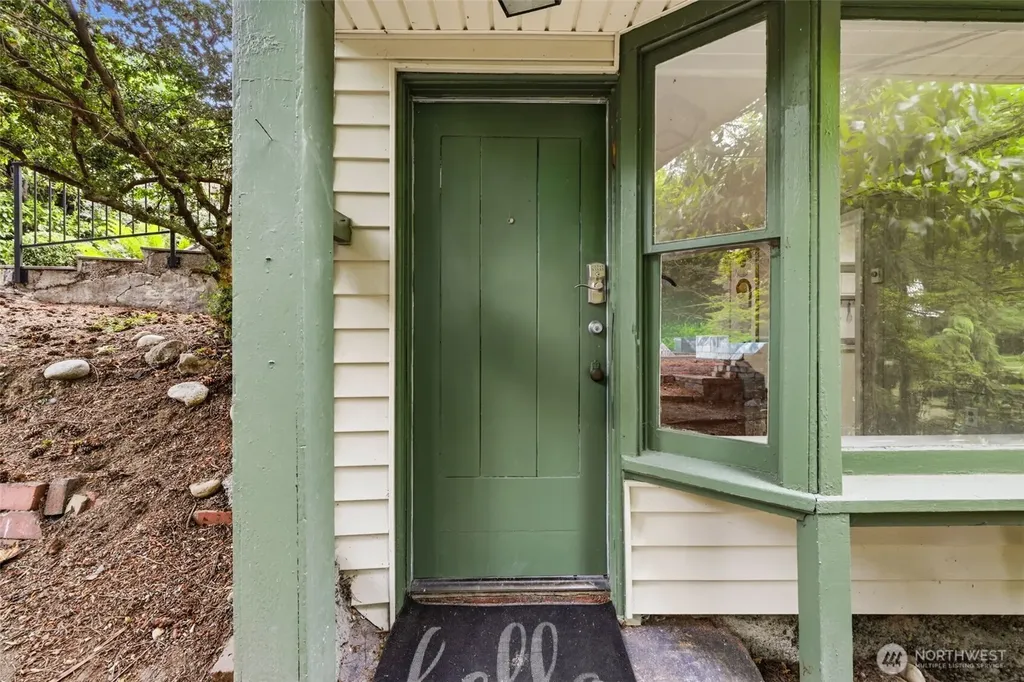 421 N 40th Street Seattle WA 98103