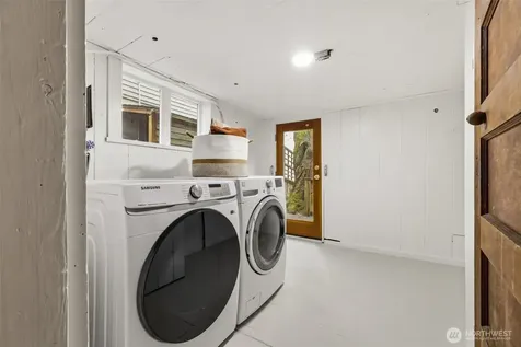 421 N 40th Street Seattle WA 98103