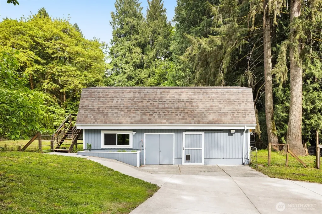 19442 NE 166th Place Woodinville WA 98077