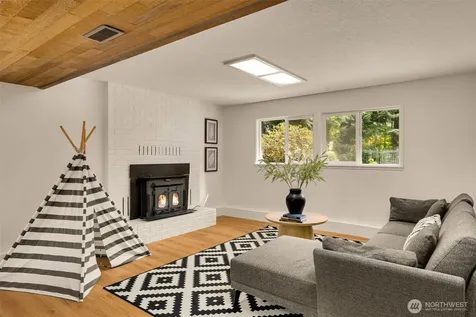 19442 NE 166th Place Woodinville WA 98077