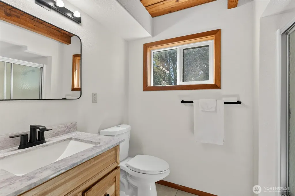 1200 232nd Lane Ocean Park WA 98640