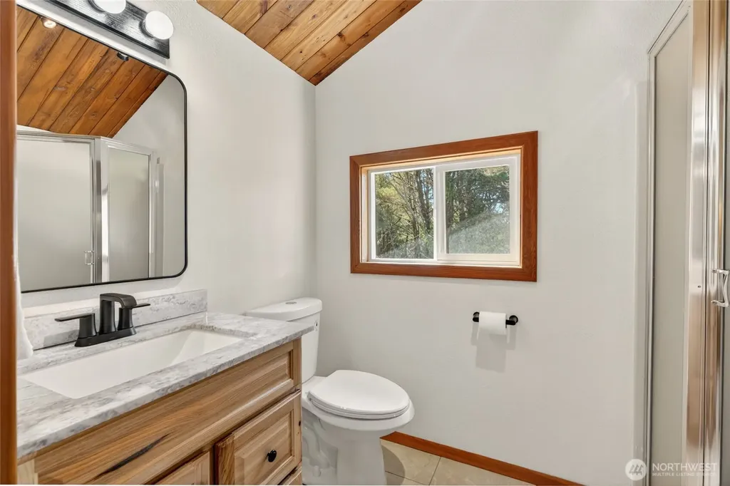 1200 232nd Lane Ocean Park WA 98640
