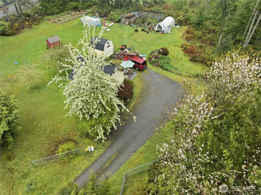 6557 Cultus Bay Road Clinton WA 98236
