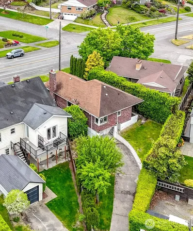 1119 N Tacoma Avenue Tacoma WA 98403