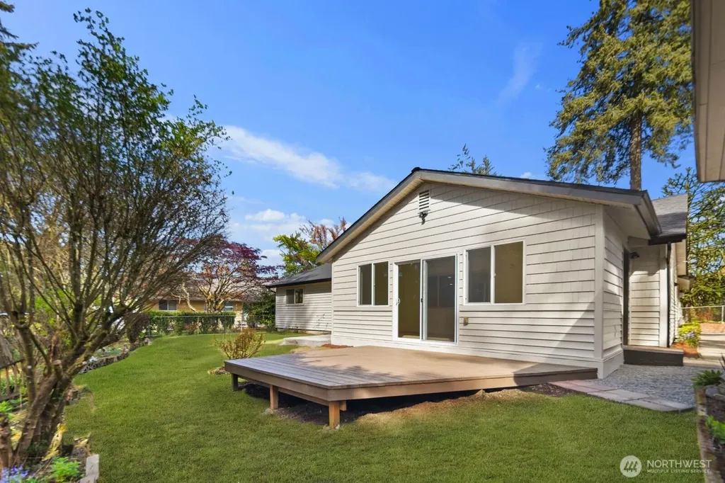 8110 68th Avenue SW Lakewood WA 98499