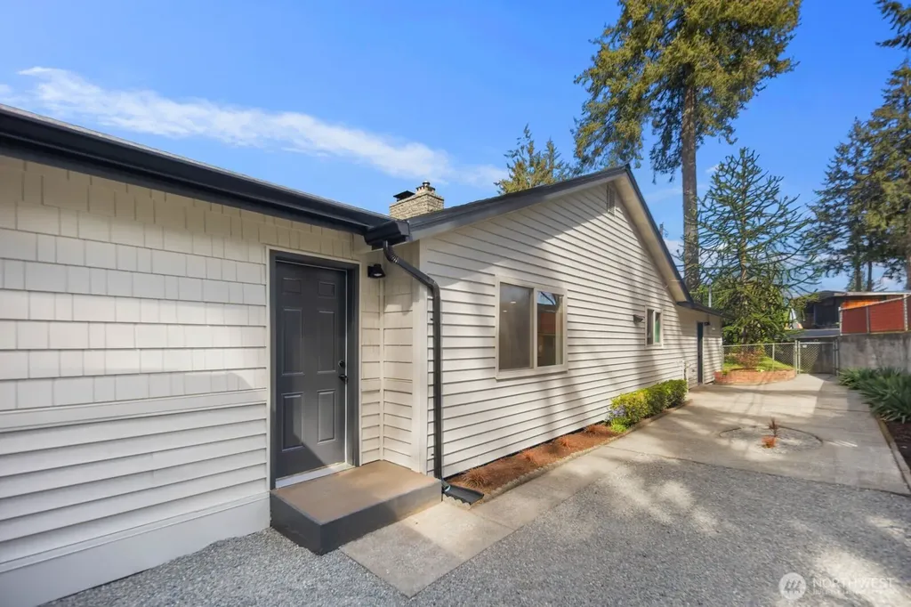 8110 68th Avenue SW Lakewood WA 98499