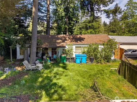 17427 10th Avenue NE Shoreline WA 98155