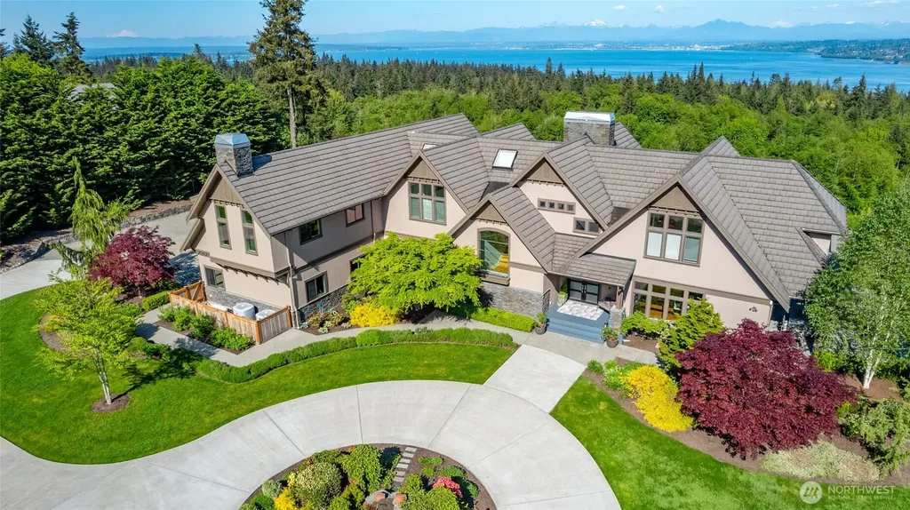 7265 Linda Lane Clinton WA 98236