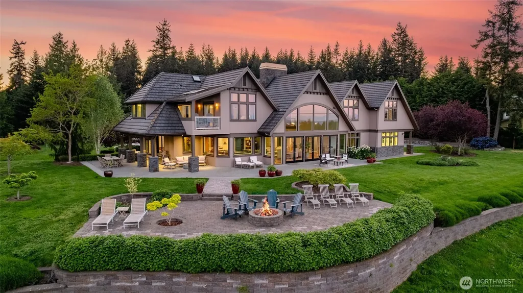 7265 Linda Lane Clinton WA 98236