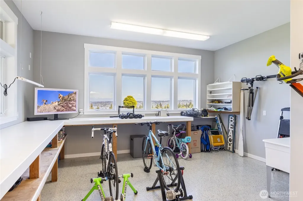 7265 Linda Lane Clinton WA 98236