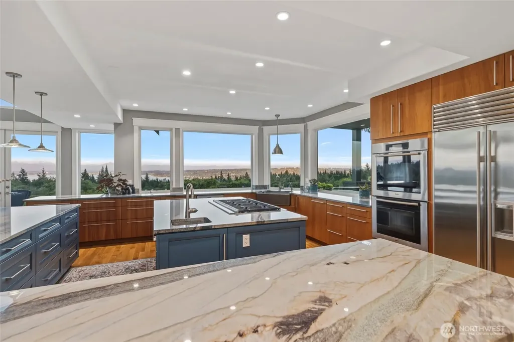 7265 Linda Lane Clinton WA 98236