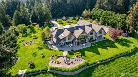 7265 Linda Lane Clinton WA 98236
