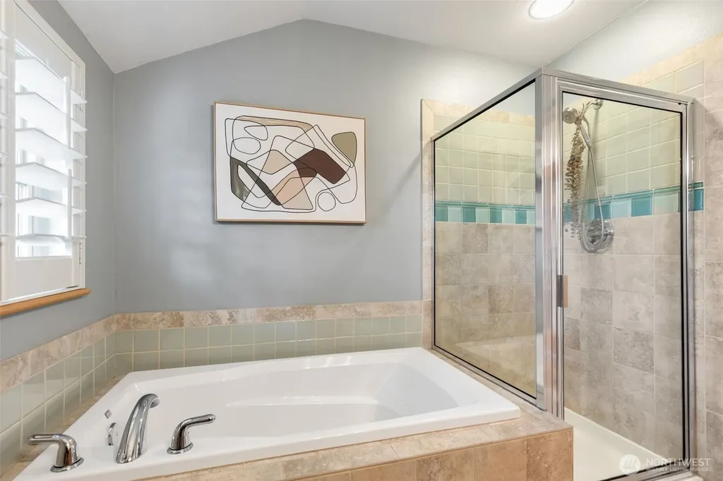20215 15th Avenue NW Shoreline WA 98177