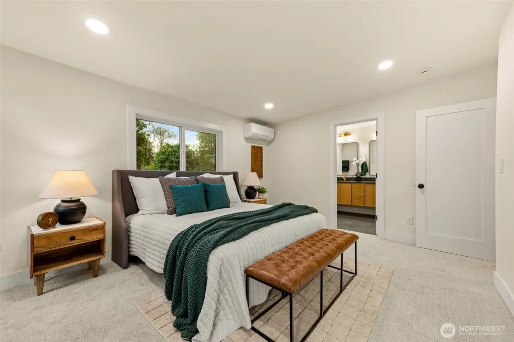 12334 SE 23rd Place Bellevue WA 98005