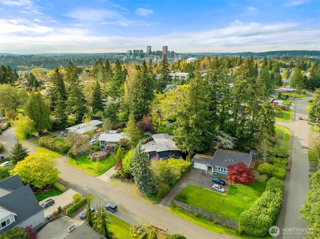 12334 SE 23rd Place Bellevue WA 98005