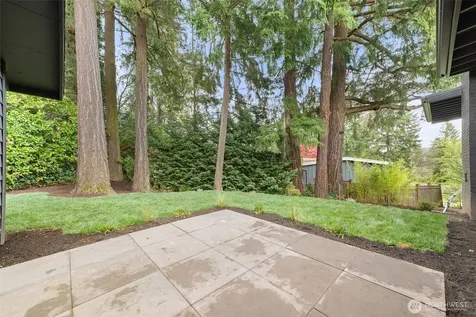 12334 SE 23rd Place Bellevue WA 98005