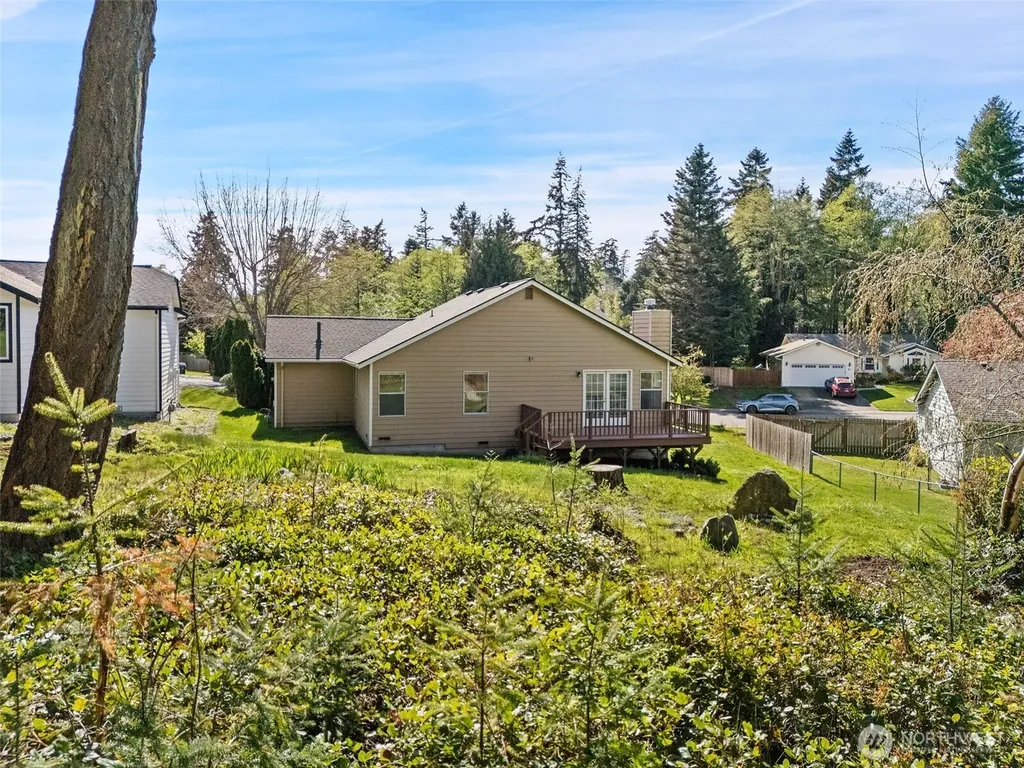 70 SW Roeder Drive Oak Harbor WA 98277