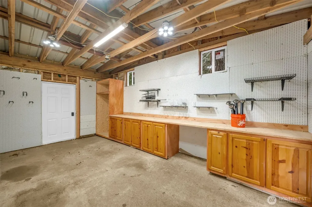 1038 NE Blue Ridge Drive Poulsbo WA 98370