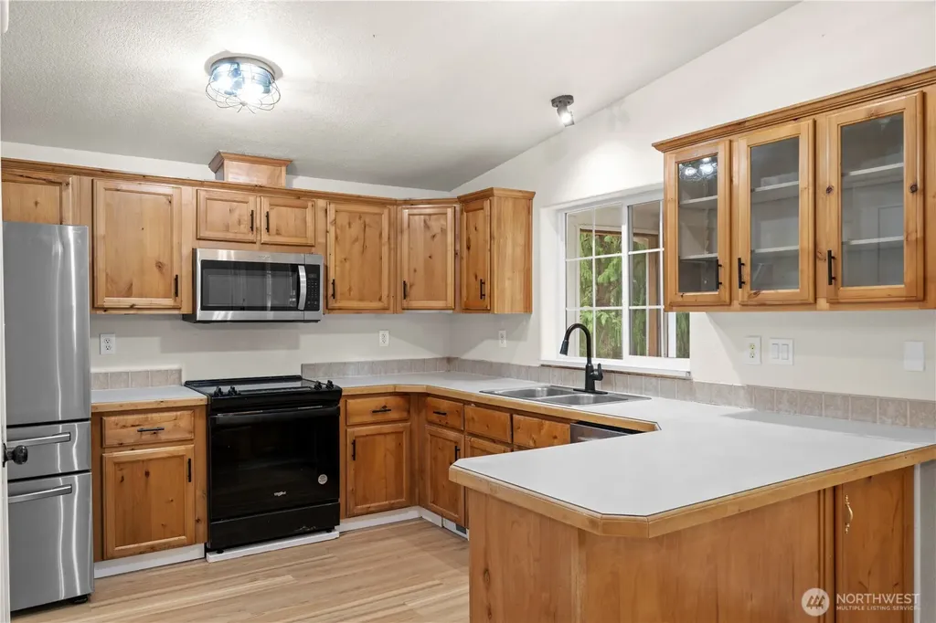 17921 644th Avenue NE Baring WA 98251