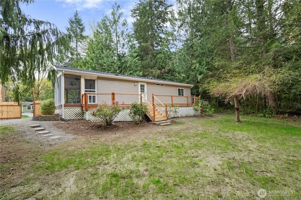 17921 644th Avenue NE Baring WA 98251