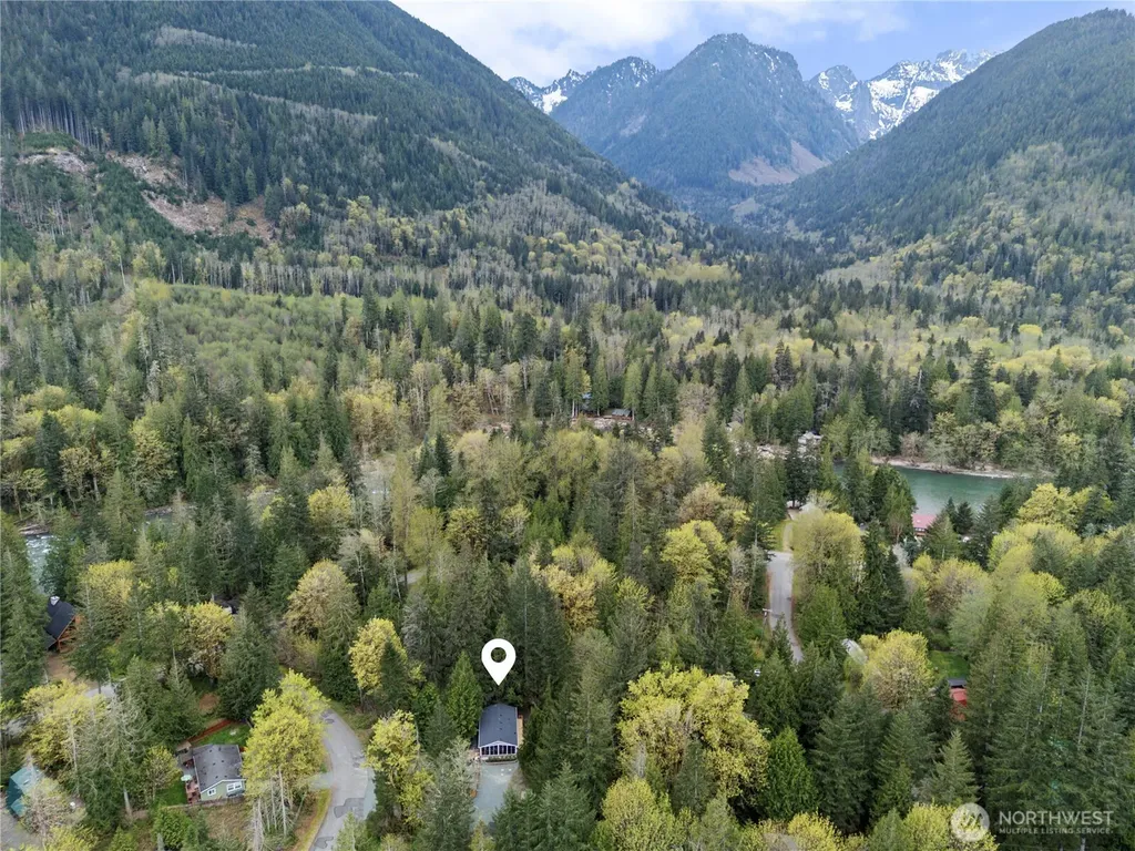 17921 644th Avenue NE Baring WA 98251
