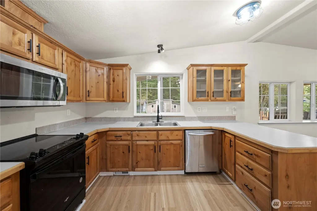 17921 644th Avenue NE Baring WA 98251