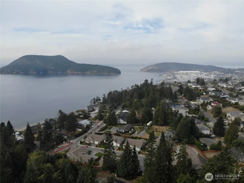 4408 Anaco Beach Road Anacortes WA 98221