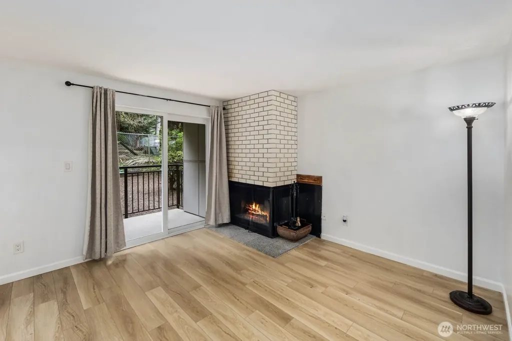 210 SW Clark Street Issaquah WA 98027
