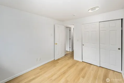 210 SW Clark Street Issaquah WA 98027