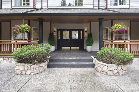24520 NE 196th Woodinville WA 98077