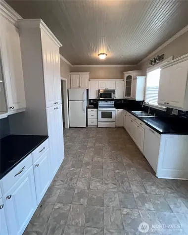 2716 S 14th Street Tacoma WA 98405