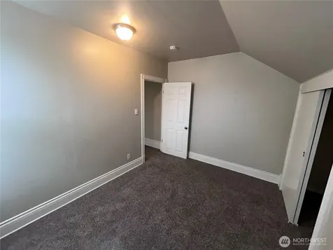 2716 S 14th Street Tacoma WA 98405