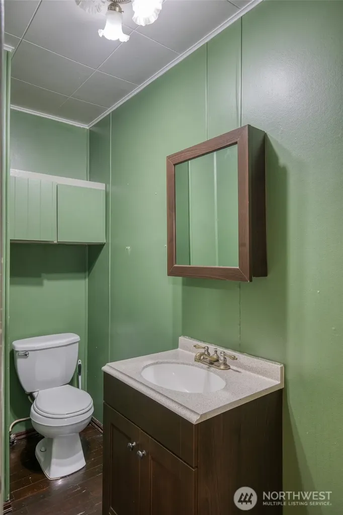 914 Wheeler Avenue Hoquiam WA 98550