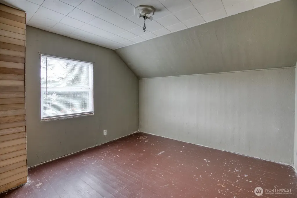 914 Wheeler Avenue Hoquiam WA 98550