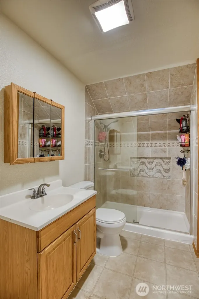 914 Wheeler Avenue Hoquiam WA 98550