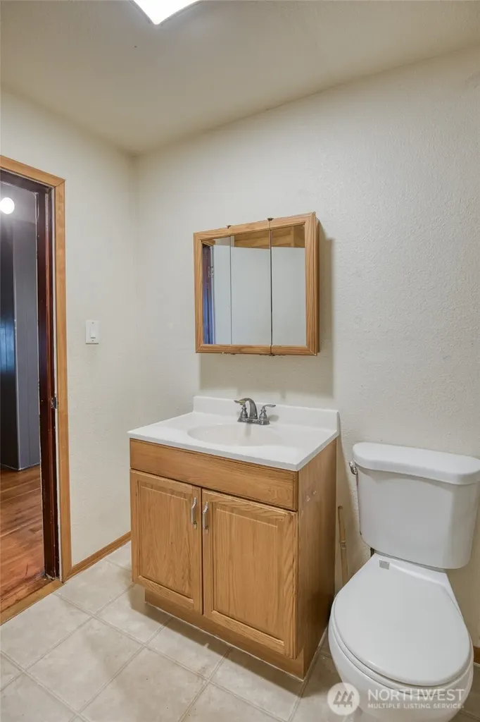 914 Wheeler Avenue Hoquiam WA 98550