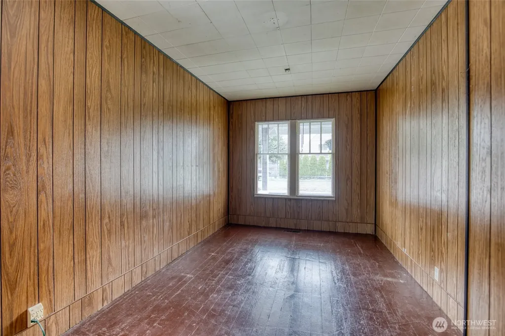 914 Wheeler Avenue Hoquiam WA 98550